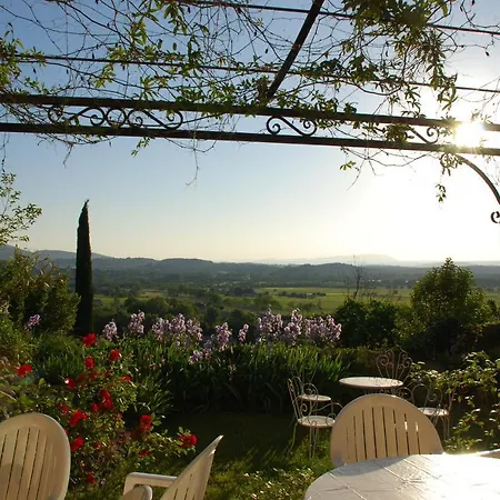 Alojamento de Acomodação e Pequeno-almoço Mas Des Tours D'hôtes